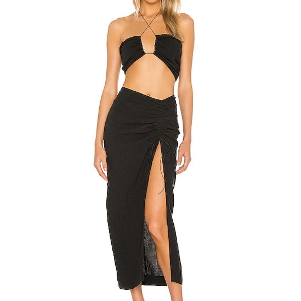 NWT Natalie Rolt Bellini top and skirt set